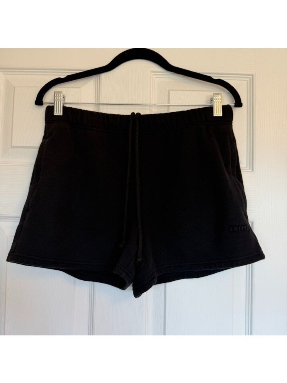 SKIMS Black Cotton Fleece Lounge Shorts Size Small